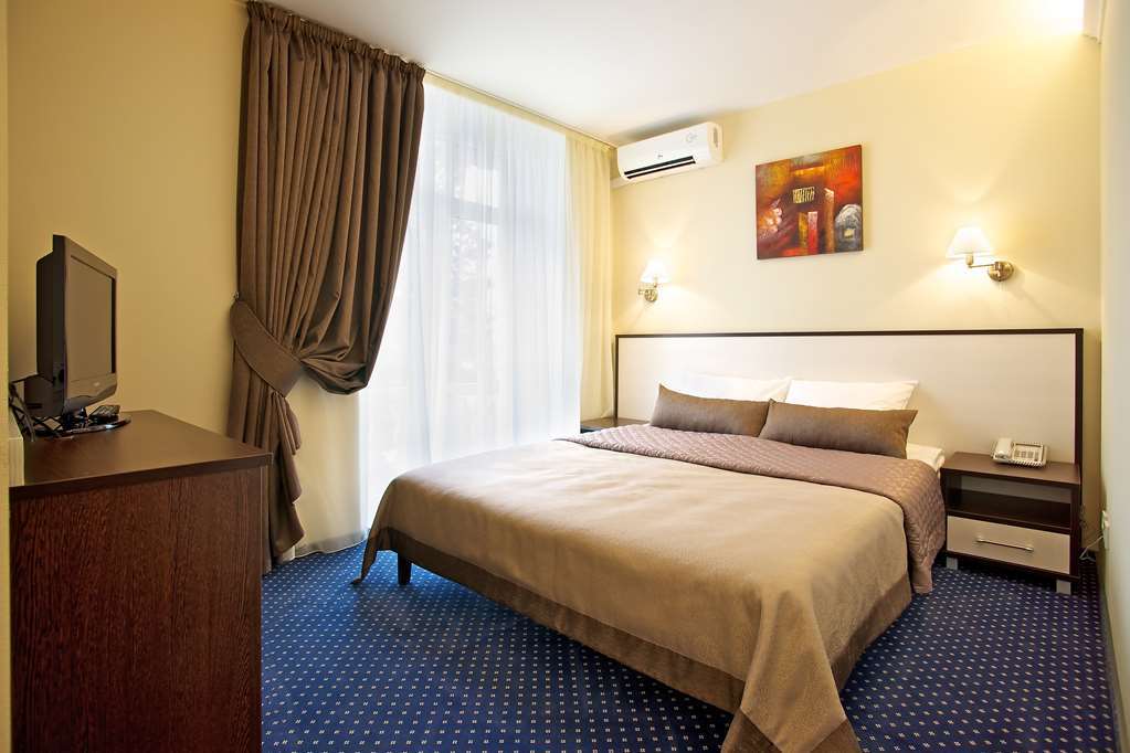 Teatralny Hotel Zaporizhia Quarto foto