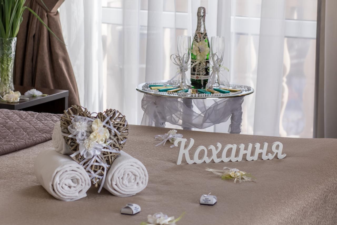 Teatralny Hotel Zaporizhia Quarto foto